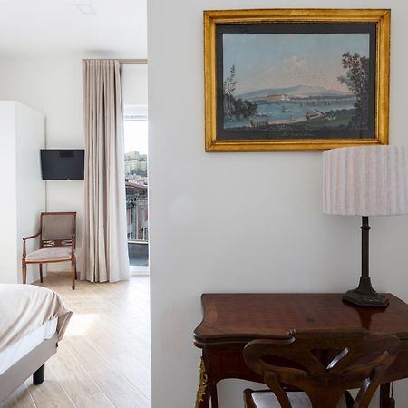 Residenza 33 Hotel Napoli Bagian luar foto