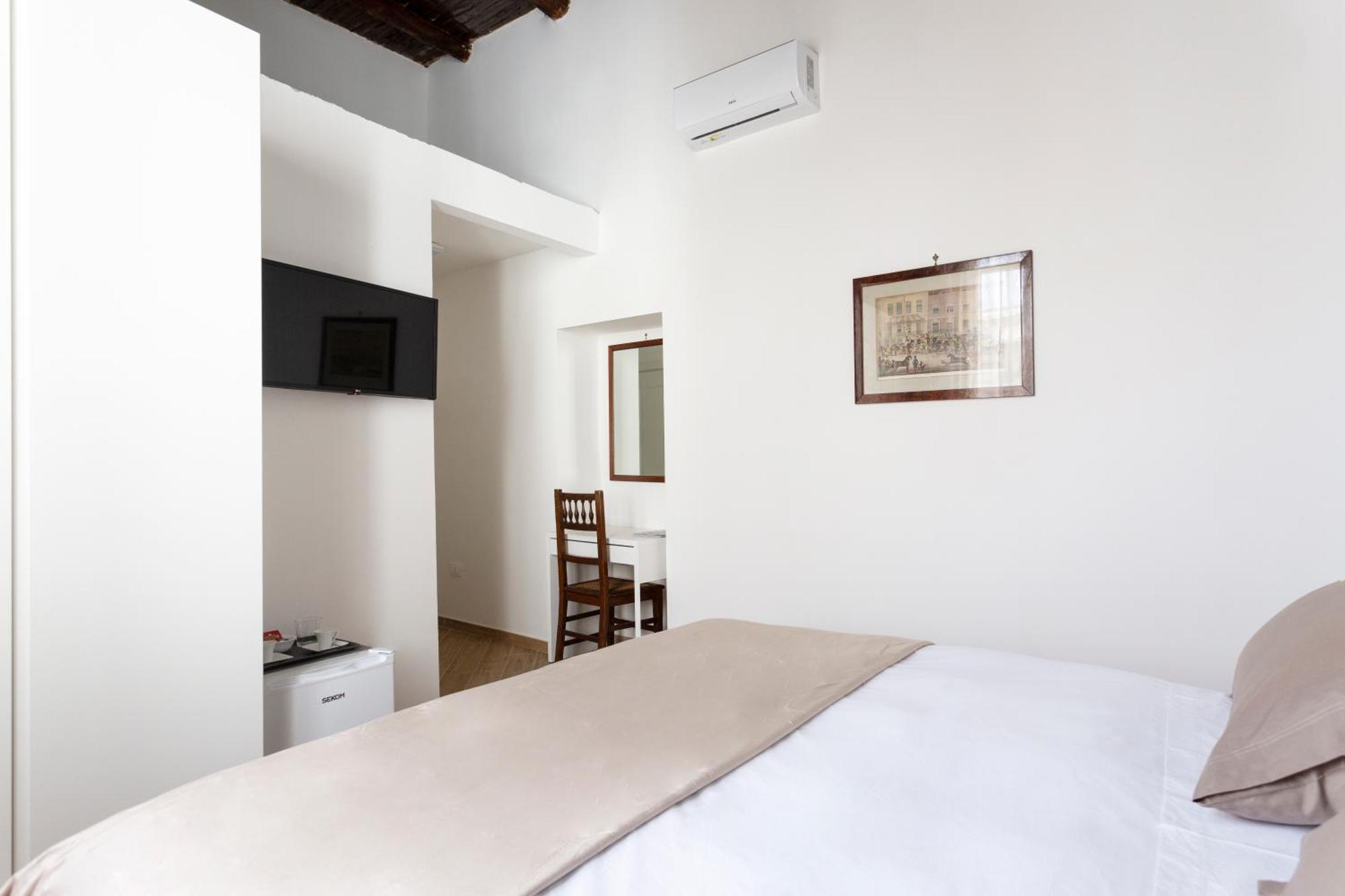 Residenza 33 Hotel Napoli Bagian luar foto