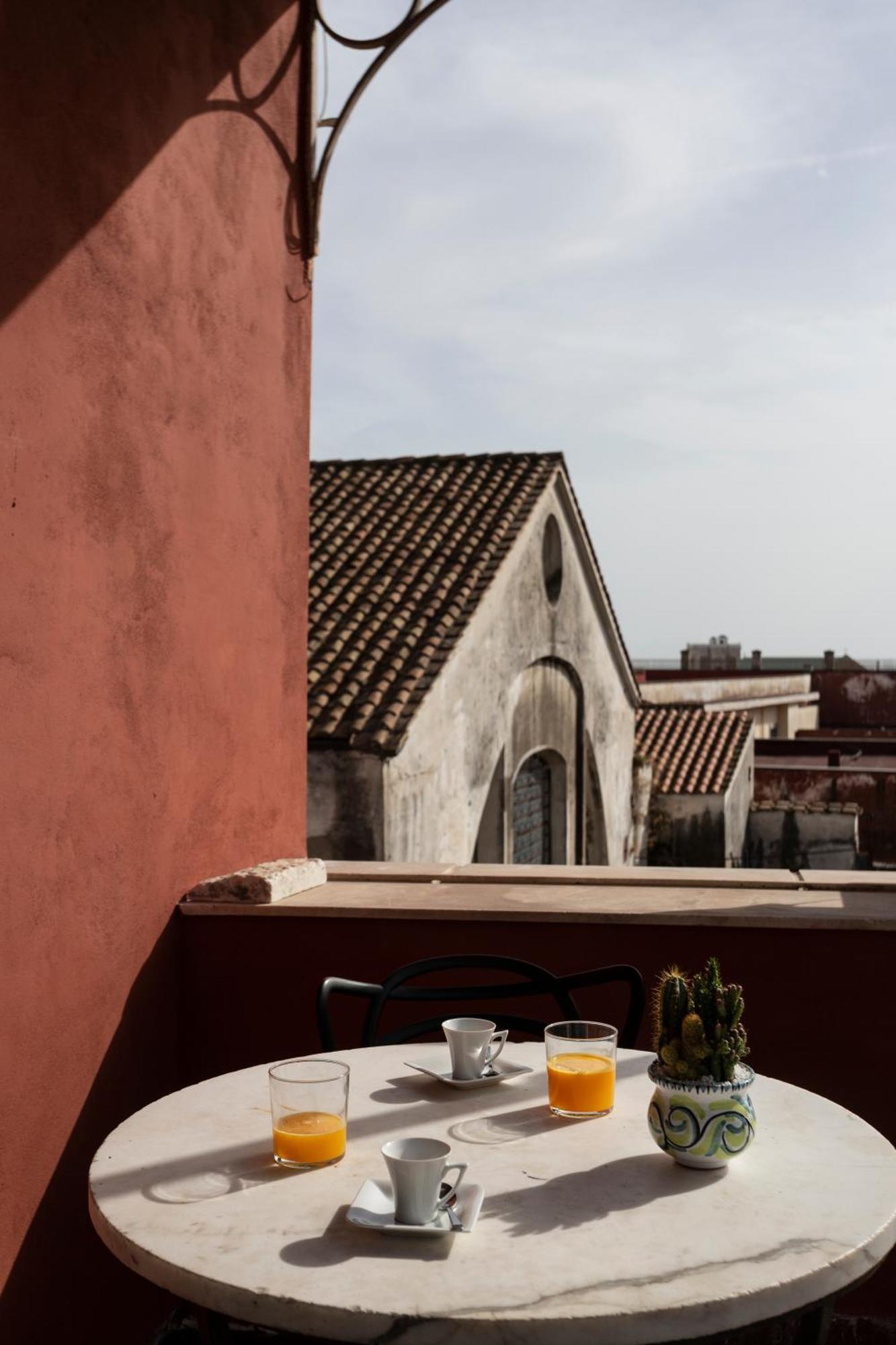 Residenza 33 Hotel Napoli Bagian luar foto